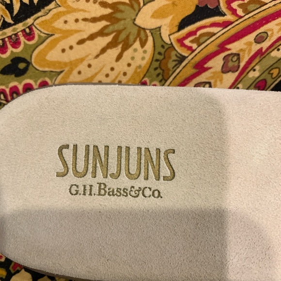 Sunjuns By Bass & Co size 7 - Picture 2 of 3